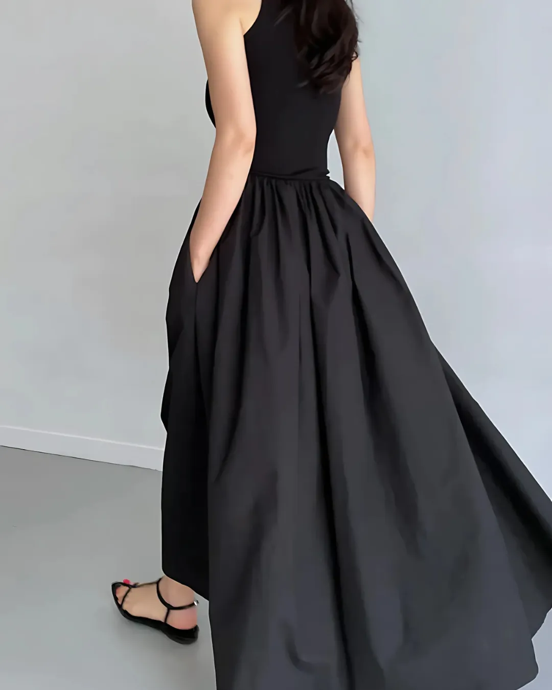 JESSIE - CHIC MODERN DRESS